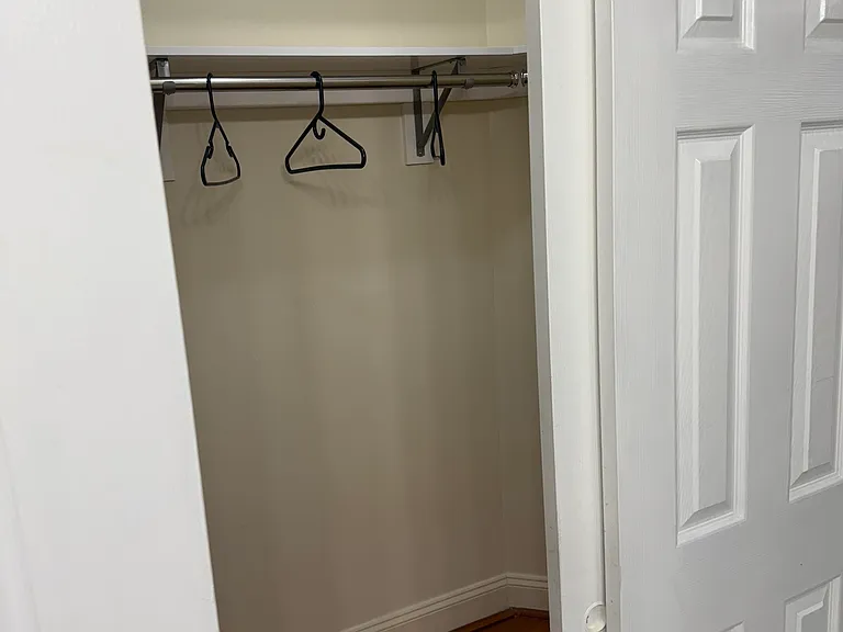 2712 Gresham Way #103 — Photo 15
