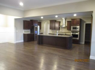 50 Nutcracker Ln SW, Huntsville, AL 35824