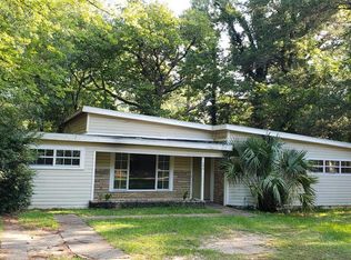 1214 Valley Forge Rd, Dothan, AL 36301