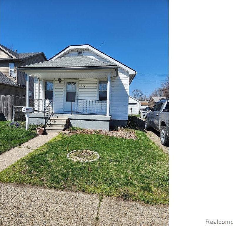1635 E Madge Ave, Hazel Park, MI 48030 Zillow