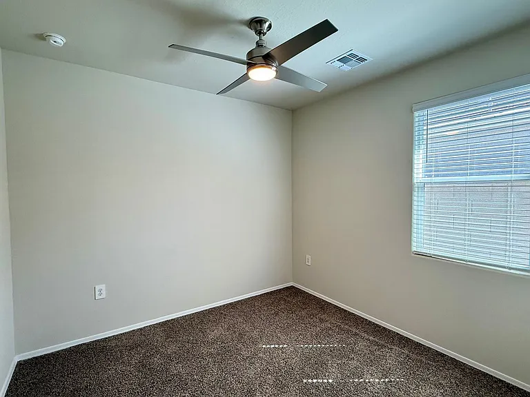 2207 S 46th St — Photo 22