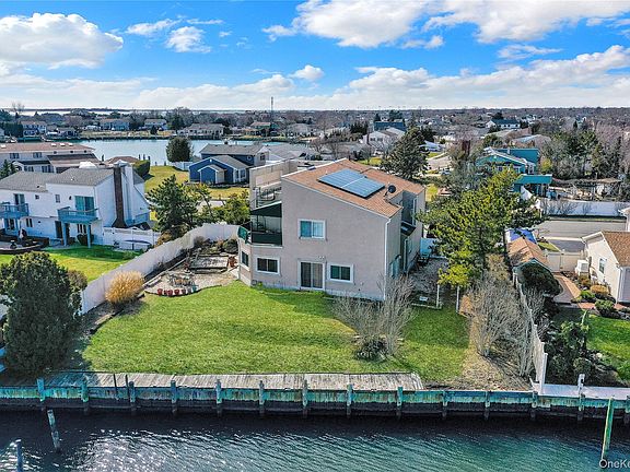 4th image of 49 Dolphin Lane E