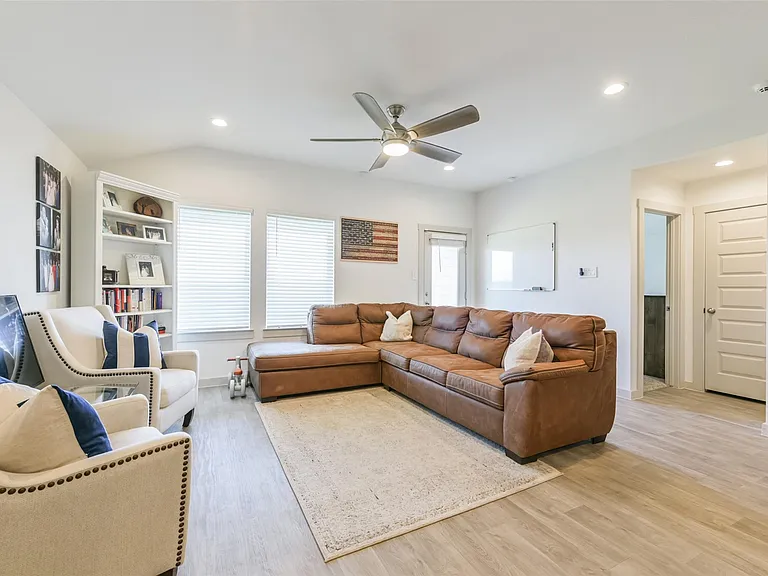 503 Rain Cloud Dr — Photo 31