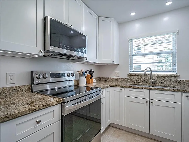 34 Vista Gardens Trl #107 — Photo 12