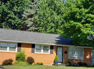 5708 Santa Anita Ter, Roanoke, VA 24012