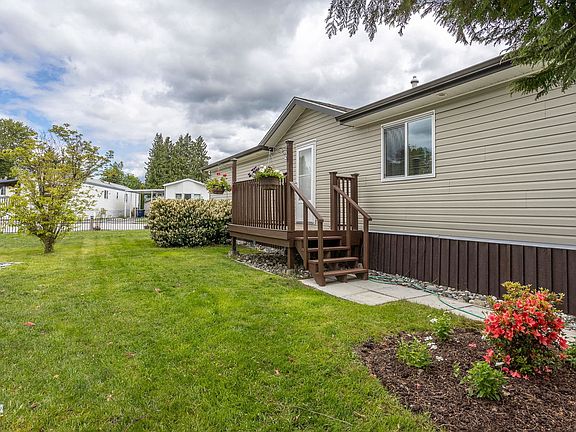 2nd image of 19678 Ponderosa Pl