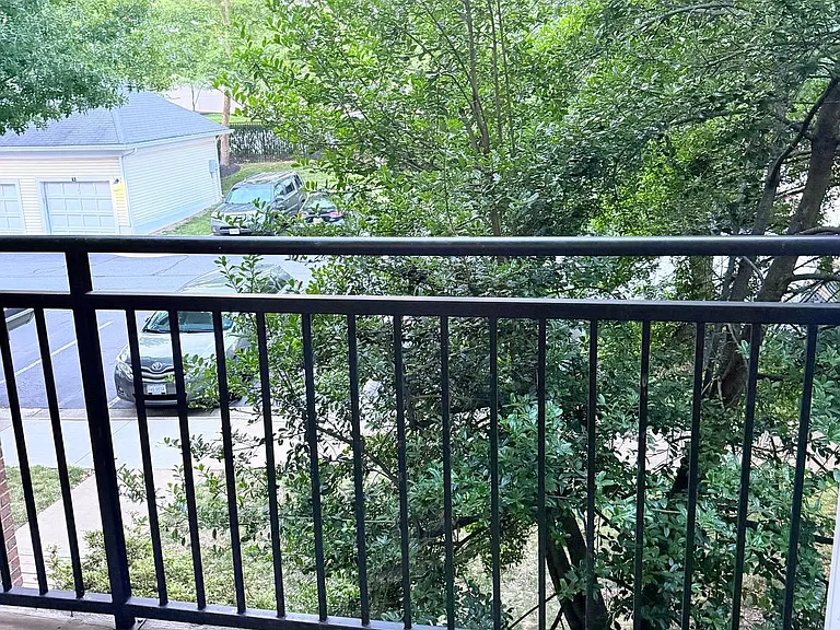 4137 Fountainside Ln #201 — Photo 11