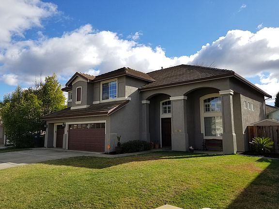 2nd image of 1009 Callawassie Way
