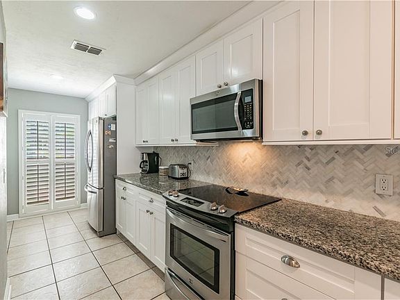5th image of 4916 Cypress Trace Dr