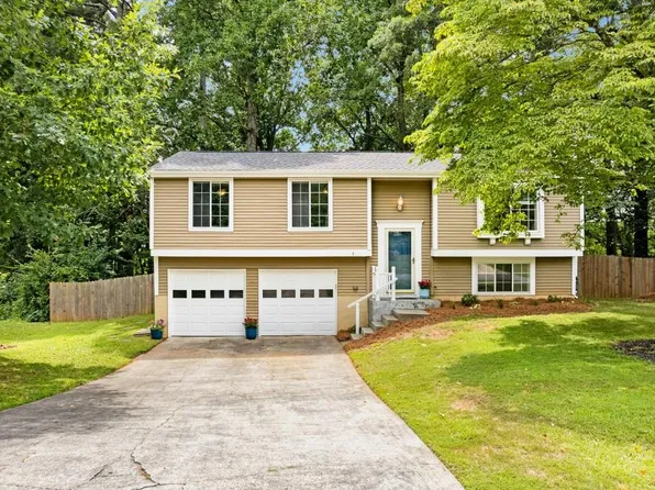 2639 Shaw Rd NE, Marietta, GA 30066