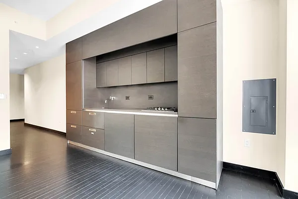 Rented by Weichert Properties - NYC | media 9