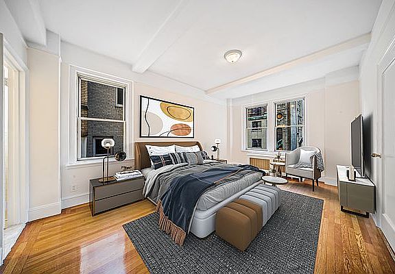5th image of 3 E 66th St APT 8B