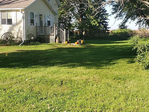 3rd image of 1185 380th St