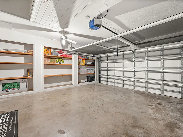 1118 NW 26th Ave — Photo 29