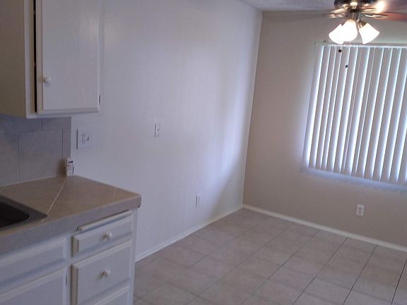 2nd image of 10370 Vernon Ave APT 7