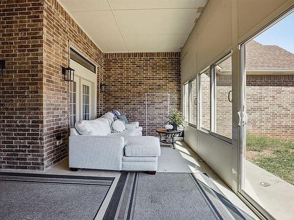 3rd image of 21353 Highlander Ridge Dr