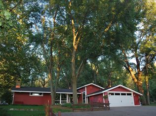 274 Pettis Ave NE, Ada, MI 49301