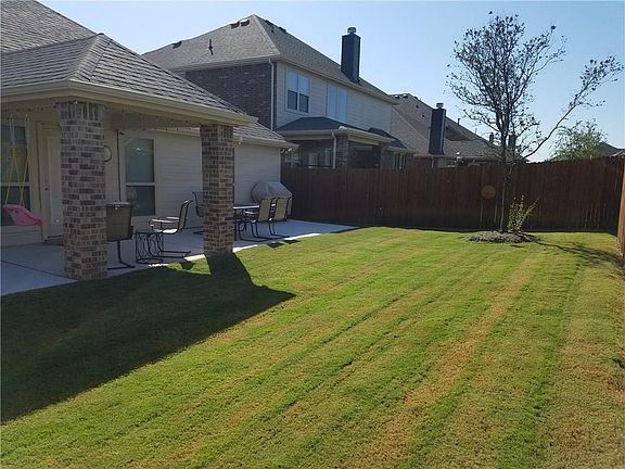 3rd image of 204 Mount Olive Ave