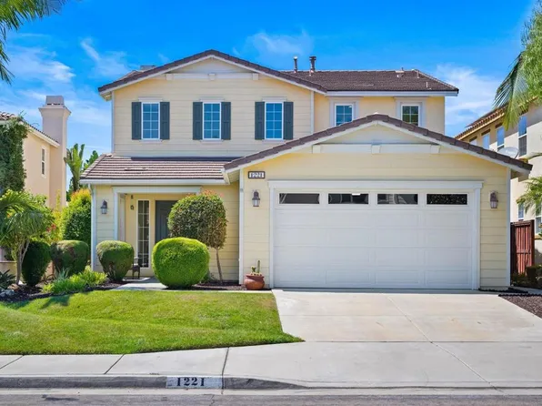 1221 Parkview Dr, Oceanside, CA 92057