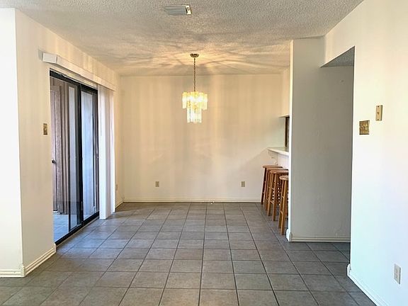 4th image of 100 E Aurora St #395