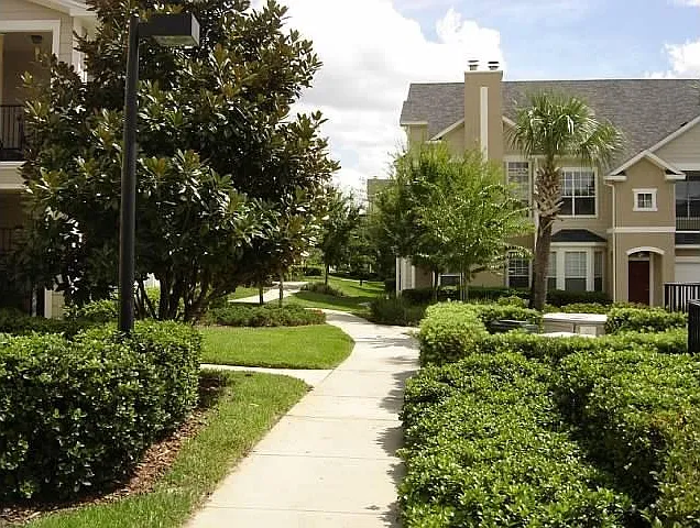 2025 Erving Cir #104 — Photo 2