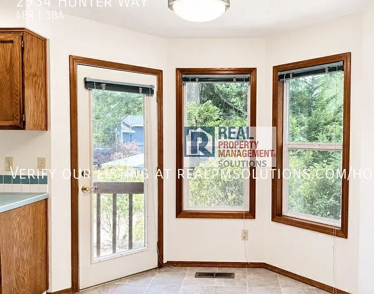 2934 Hunter Way — Photo 23
