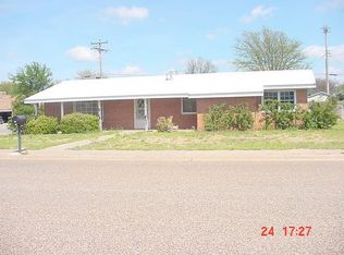 148 Northwest Dr, Hereford, TX 79045