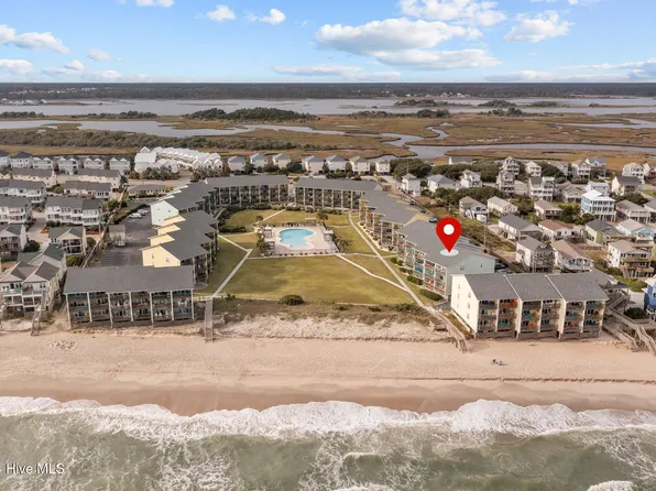 918 N New River Drive #727, Surf City, NC 28445