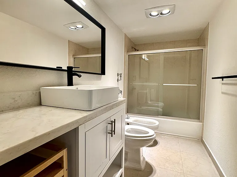 1901 Brickell Ave #B512 — Photo 21