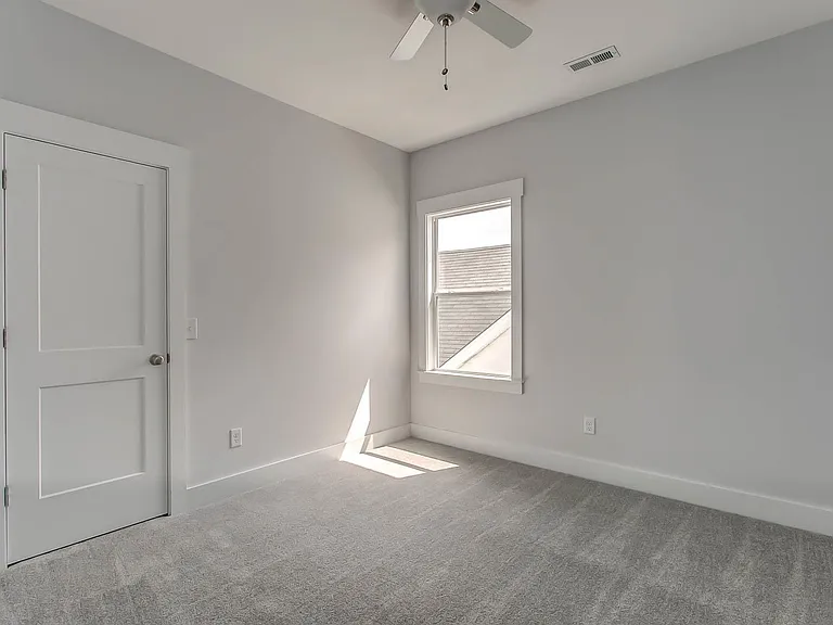 1012 Maynor Ave #D — Photo 19