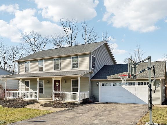 2nd image of 3140 Meanderwood Dr