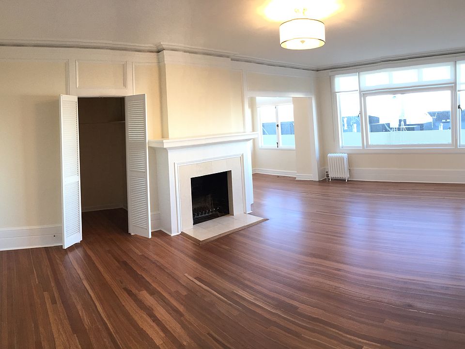 Upcoming 1BR - Available 6/15