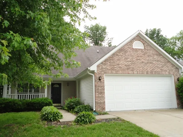 755 Apple Ln, Brownsburg, IN 46112