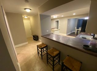 15832 Terrace Dr UNIT 01, Oak Forest, IL 60452