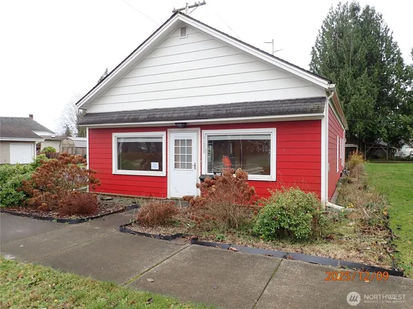 102 W Emerson Avenue, Hoquiam, WA 98550