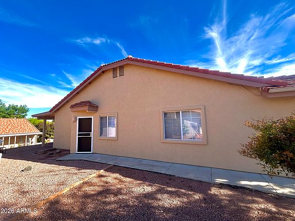 2nd image of 559 S SAWMILL GARDENS Drive #6