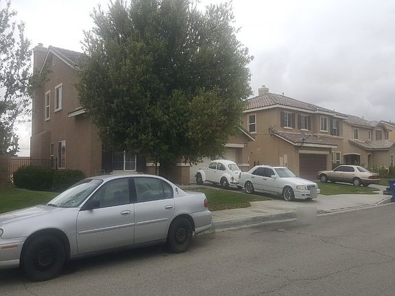 3rd image of 3113 San Luis Dr