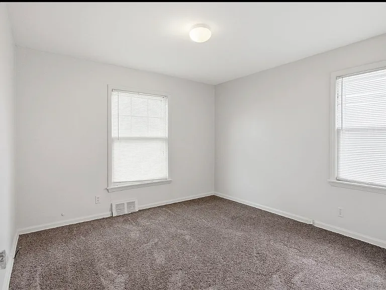 26316 Powers Ave — Photo 4