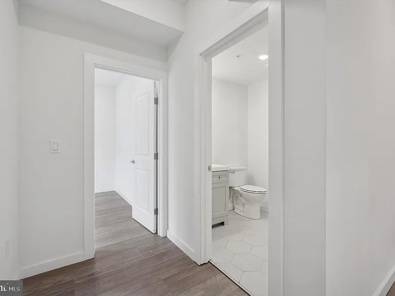 1617 Ridge Ave #19-F — Photo 20