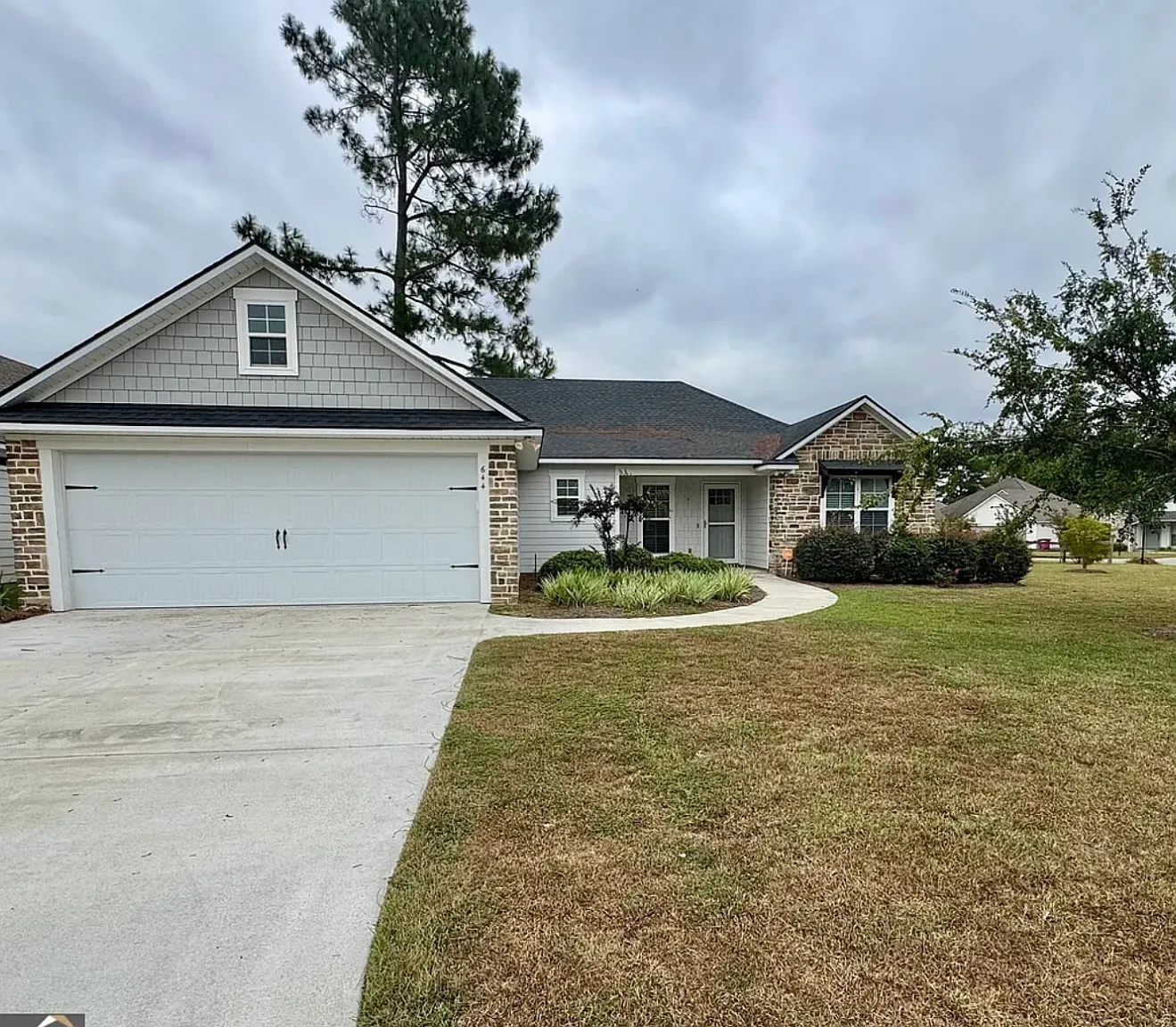 3 bed, 1623 sqft, $2,300 — Photo 1