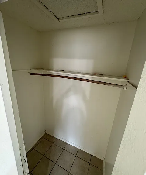 21130 Santa Barbara Dr #4 — Photo 15