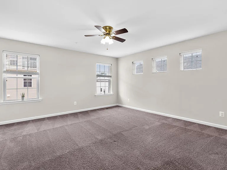7720 Rearden Ct — Photo 23
