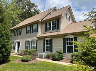 23 Ludlow Ct, Princeton Junction, NJ 08550