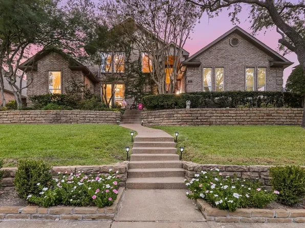 904 Hills Creek Dr, McKinney, TX 75072