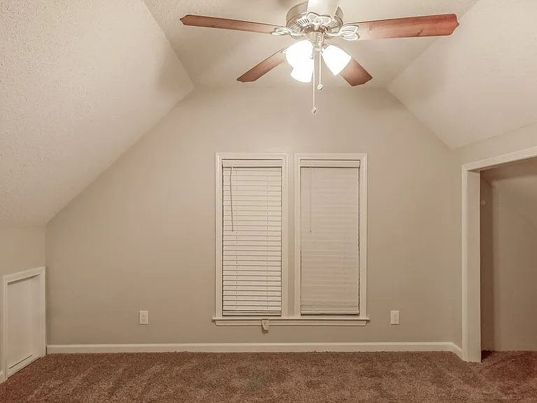 6042 Bartley Rdg — Photo 8