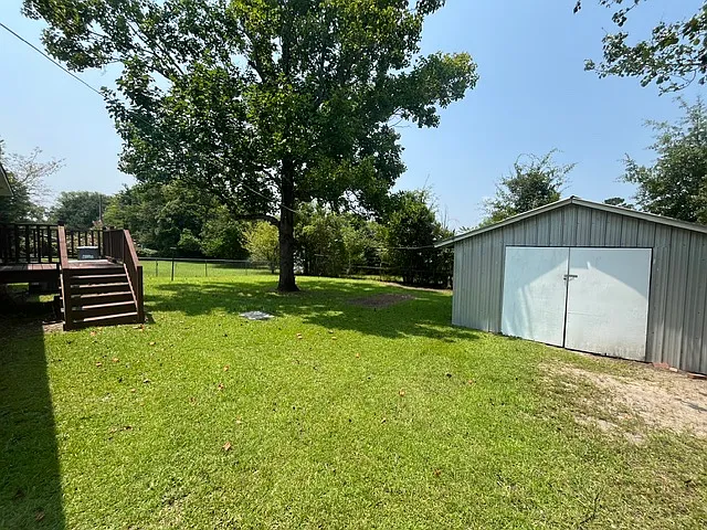 3211 Markwood Dr — Photo 2