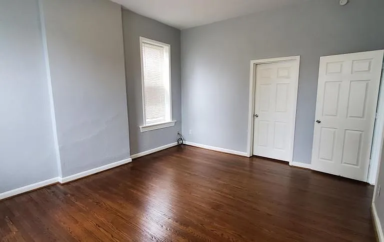 4135 S Compton Ave — Photo 7
