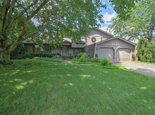 4539 Palmer Ct, Decatur, IL 62526