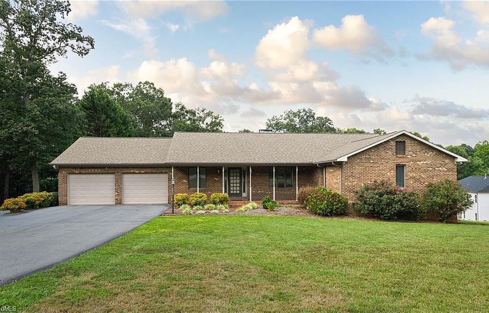 1st image of 5465 Heritage Oaks Ln