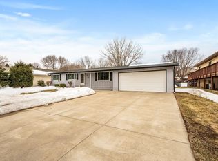 7625 Boyd Ave, Inver Grove Heights, MN 55076